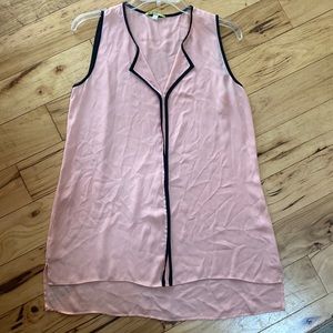Gianni Bini Salmon Sleeveless Blouse